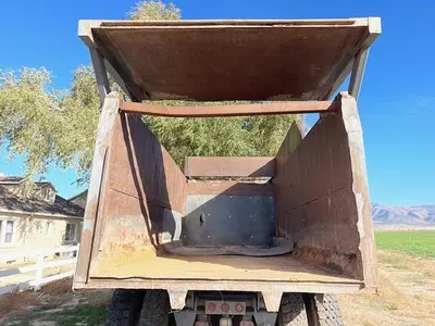 USED 2009 MACK GU713