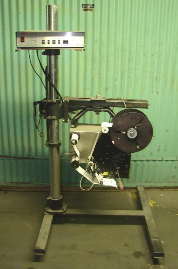 USED WILLETT 2300