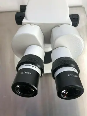 VWR 89404-478 MICROSCOPE