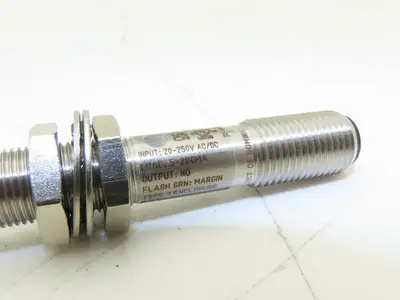 Allen Bradley 871TM-B4N12-R3 Inductive Proximity Sensor 20-250V Ser B