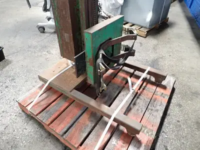 1000 Lbs Drum Lift Handler