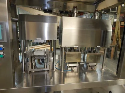 USED VE.TRA.CO. SEMI WET POWDER PRESS CJ012 S