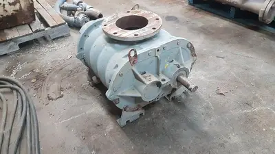 USED ROOTS DRESSER 615 U-RAI ROTARY POSITIVE VACUUM PUMP / BLOWER