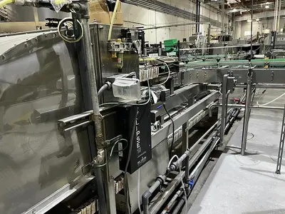 BEVCO Gripper Container Rinser, low in – low out