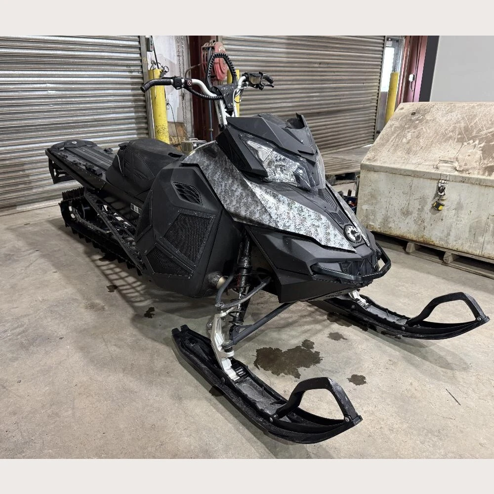 USED 2015 SKI-DOO SUMMIT X