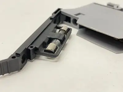 Used Morsettitalia Fuse Holder Terminal Block 30A 750V LOT OF 10 Terminal Blocks Michigan US | Maverick Industrial Sales #1395001