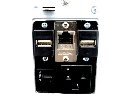 NEW WECO PPS10-ENSS/2USBA-10 OUTLET DEVICE PPS10ENSS2USBA10