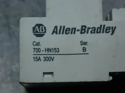 USED ALLEN BRADLEY 700HN153