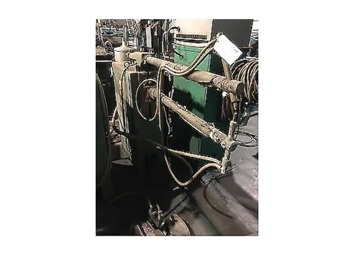 Used WELD-O-MATIC _UNKNOWN_ Rocker Arm Spot Welders British Columbia CA | Modern Tool BC #1323647