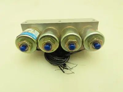 Honeywell Skinner 3133BJA7LNC4 Solenoid Valve Manifold 3-Way 12VDC 35PSI 1/4"NPT