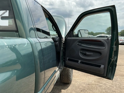 USED 1999 DODGE RAM 2500