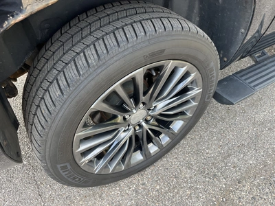 USED 2014 CADILLAC ESCALADE