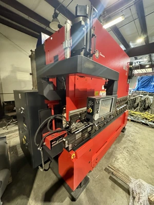Used 2011 AMADA HDS 1303NT Press Brakes Illinois US | Revelation Machinery #1394759