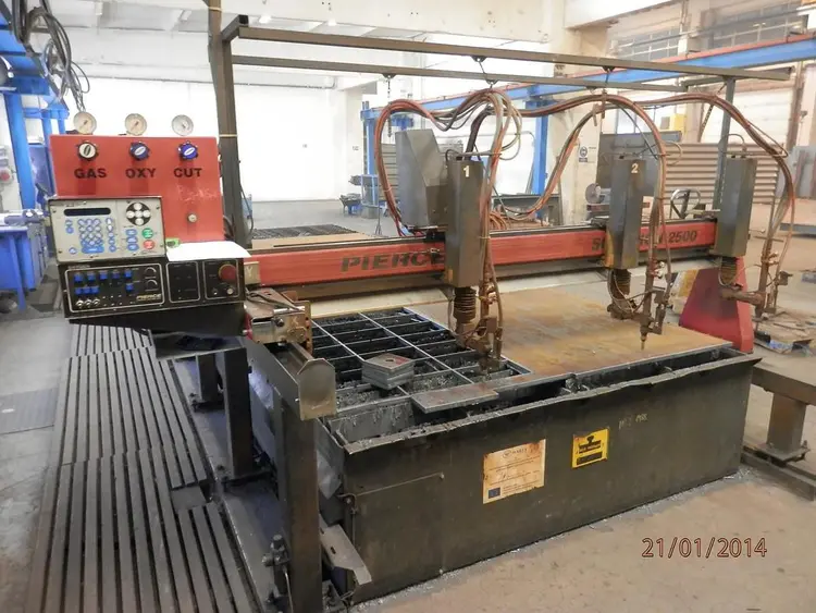 Used PIERCE SCORPION 2500 Plasma Cutters CZ | Amaron s.r.o. #1393621