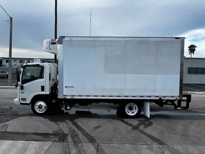 Used 2017 ISUZU NPR XD Reefer Trucks Florida US | Truck and Van Outlet #1509165