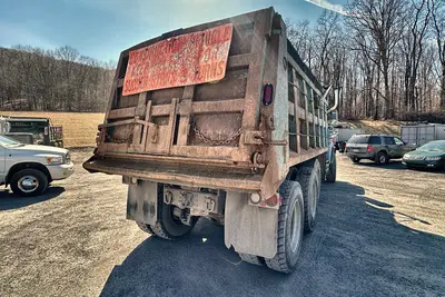 Used 1988 MACK RD690S Dump trucks Pennsylvania US | Proxy Equipment #1378111