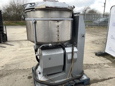 200 L Unitron Scraped Tilting Cooker