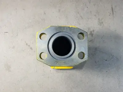 NEW KOMATSU 561-61-62230