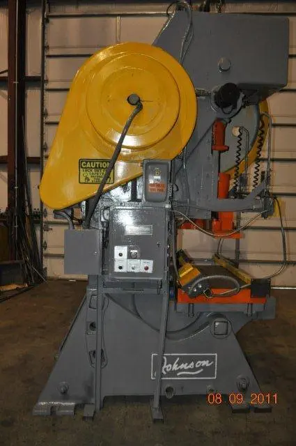 Used SOUTH BEND JOHNSON 90 O.B.I. Presses | D & D Industries #438514