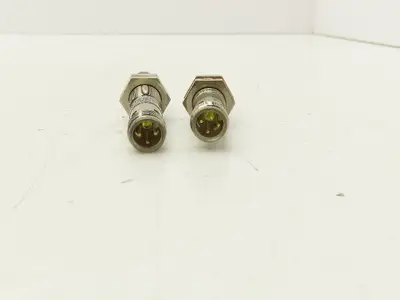 Allen Bradley 827C-D4NP12-D4 Proximity Sensor 12mm 10-30VDC  Lot of 2