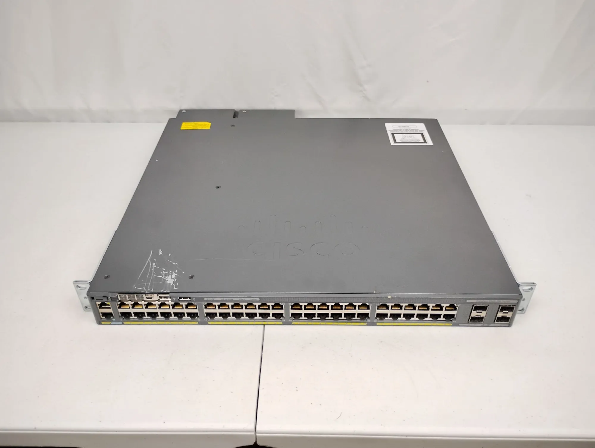 USED CISCO WS-C2960X-48FPS-I
