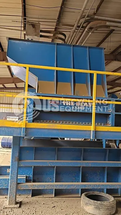 Used BCA ES2000 "BEAST" DUAL SHAFT SHREDDER WITH CONVEYORS Shredders Virginia US | US Recycling Equipment #1056224