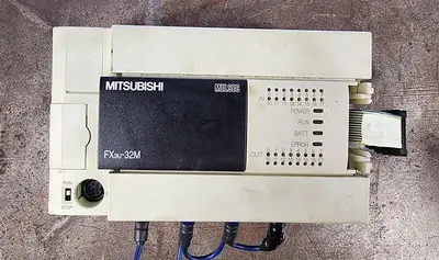USED MITSUBISHI FX3U-32MT/DSS