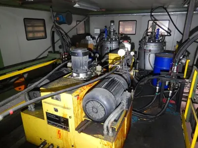 USED ELASTROGRAN PIR/PUR SPRAYINSTALLATION