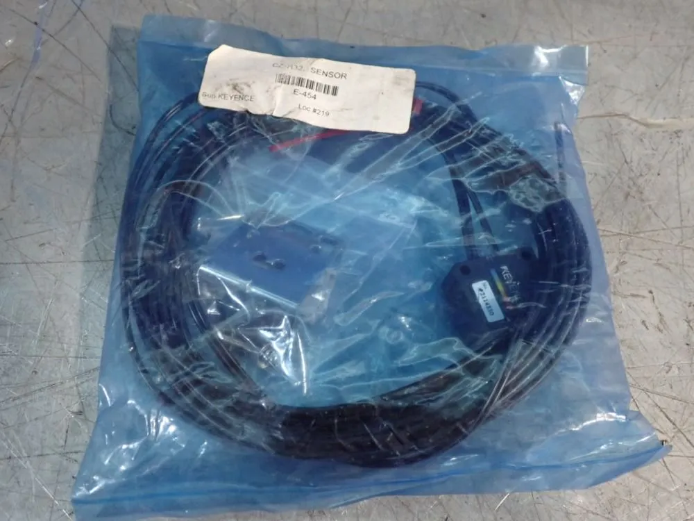 New | in-Stock KEYENCE CZH32 Sensors | HGR 24 #753397