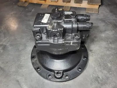 NEW 2015 JOHN DEERE PG200044