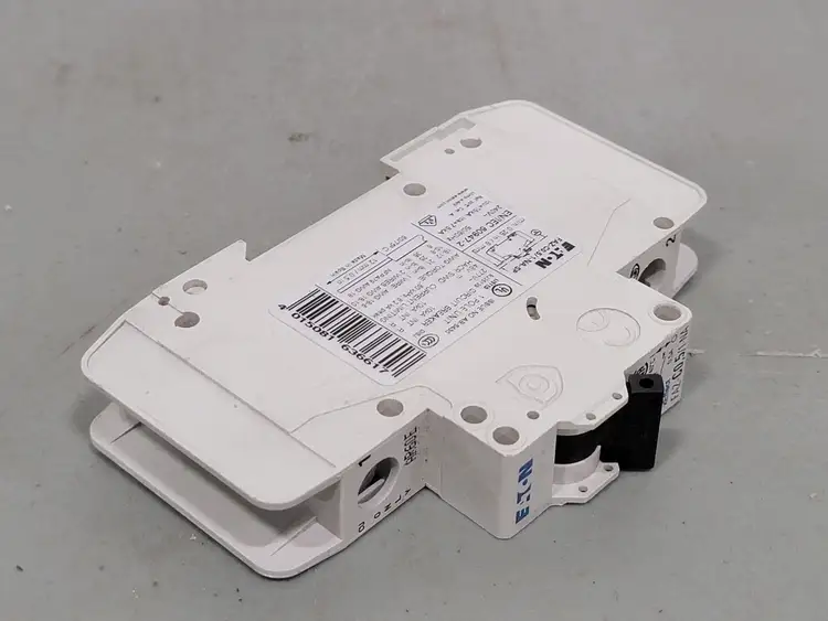 Used EATON FAZ-C0.5/1-NA-SP Switchgears British Columbia CA | Lenmark #244614