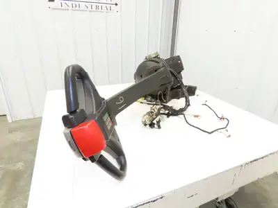 Toyota Tiller Drive Axel Steering Hub Off 7HBW23 Pallet Jack 4500 lb