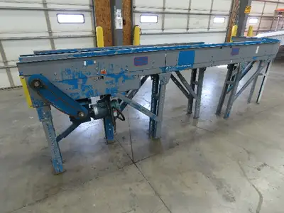 New London Engineering 7.5" x 13' 6" Side by Side Plastic Chain Conveyor 90°