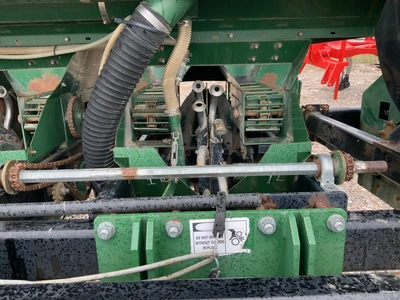 Used _UNKNOWN_ _UNKNOWN_ Planters Idaho US | Tri-Steel Manufacturing #1557166