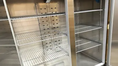 171-0593 2 Door Reach In Freezer