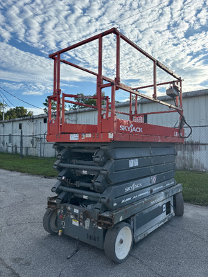 Used 2018 SJ4740 Skyjack Scissor Lifters Florida US | Stack Equipment #1418901