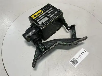 USED PARKER D3MR4B 10