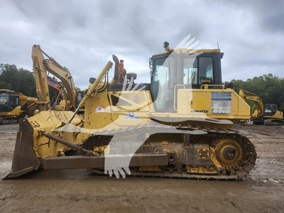 USED 2017 KOMATSU D65EX-17
