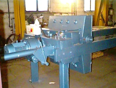 Edwards & J Polyprop Filter Press 1M Sq