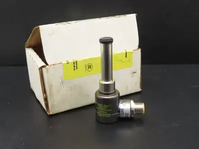 Turck Bi1.8-WRS-AP4X2 H1141/S34 Cylinder Proximity Sensor 10-65VDC