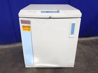 USED THERMO FISHER SCIENTIFIC 7404