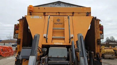 USED 2005 INTERNATIONAL WORKSTAR 7400