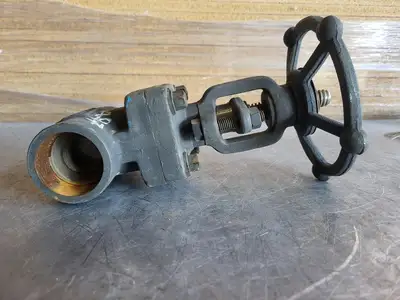 1 1/2" Class 800 Gate Valve B16.34