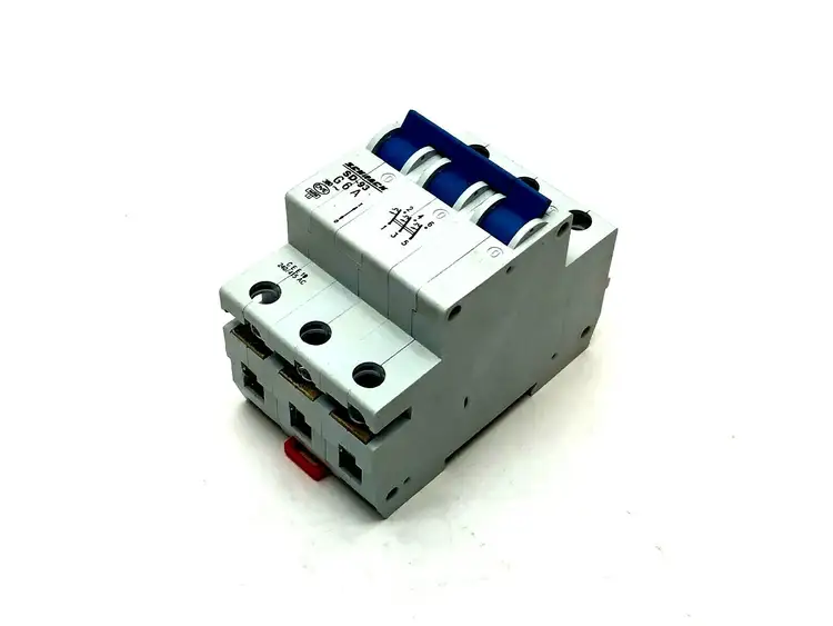 New | in-Stock SCHRACK MINIATURE CIRCUIT BREAKER Circuit Breakers | Maverick Industrial Sales #1114847