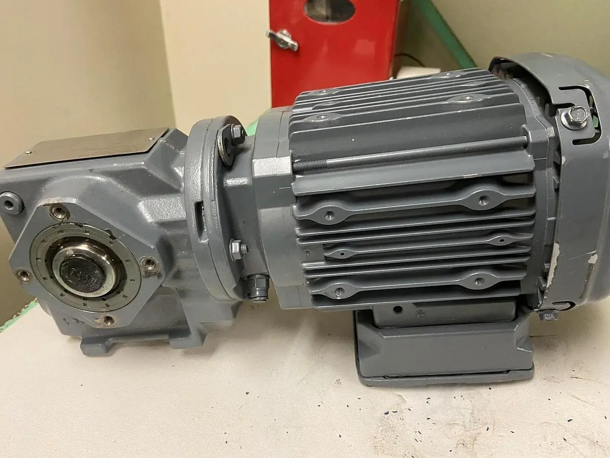 New | in-Stock SEW-EURODRIVE WA2-DRS71S4 Gearmotors | Surplus Asset Holdings #1226650