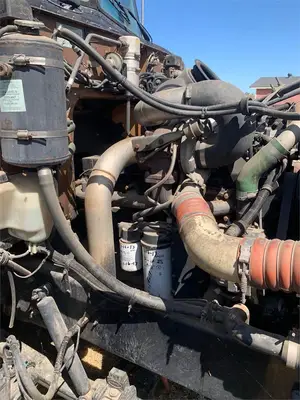 USED 1999 PETERBILT 330