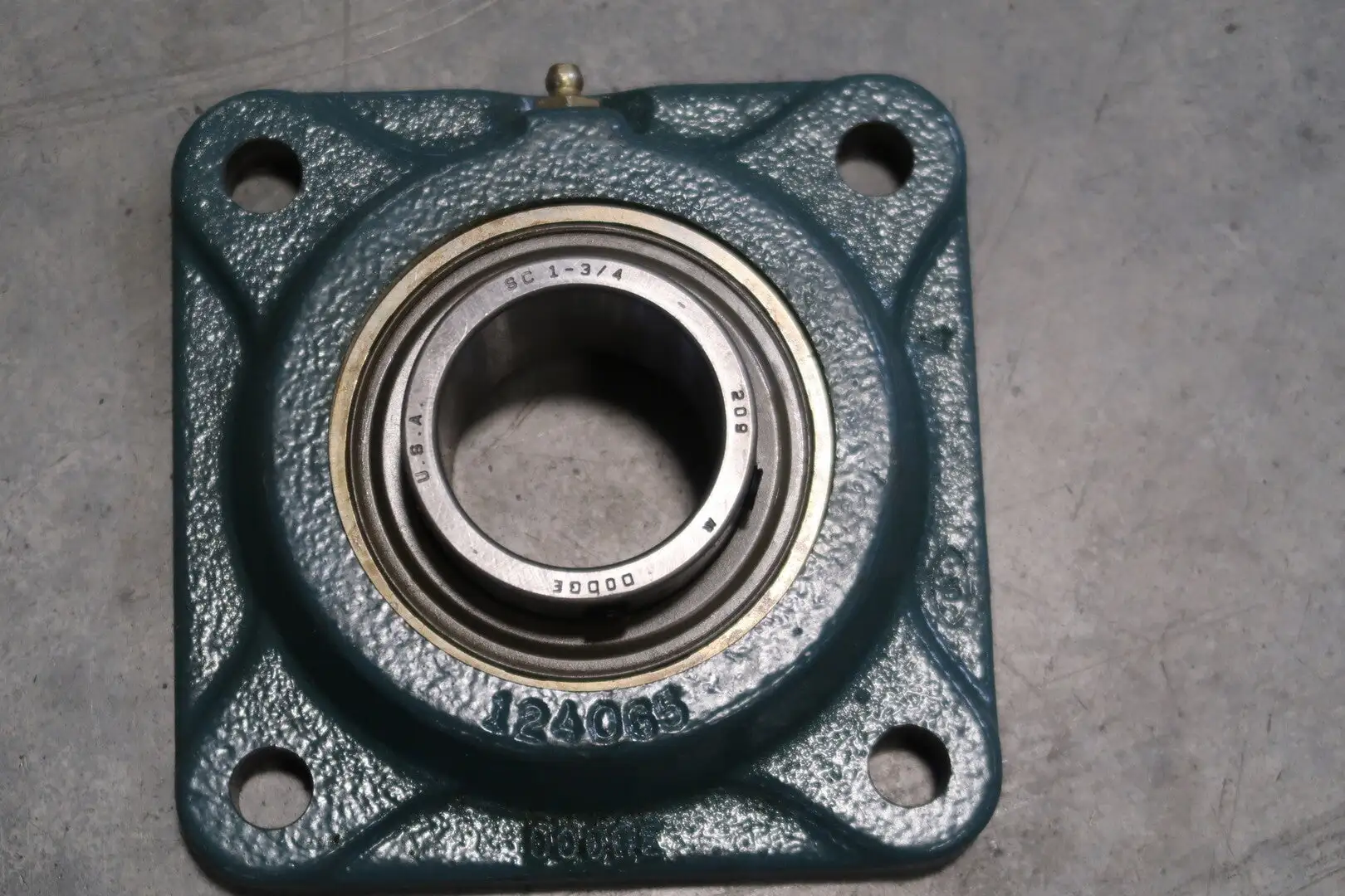 NEW DODGE F4B-VSC-112