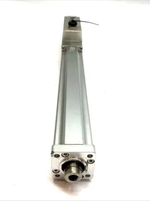 USED MAVERICK INDUSTRIAL SALES SERVO LINEAR ACTUATOR CYLINDER