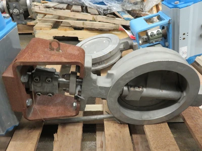Jamesbury 8"-300 Wafer Sphere Valve with Actuator , Unused Spare Room