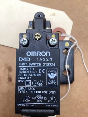 USED OMRON D4D